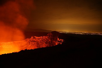 Vulkan Masaya Nicaragua 2016 by Th Boeckel